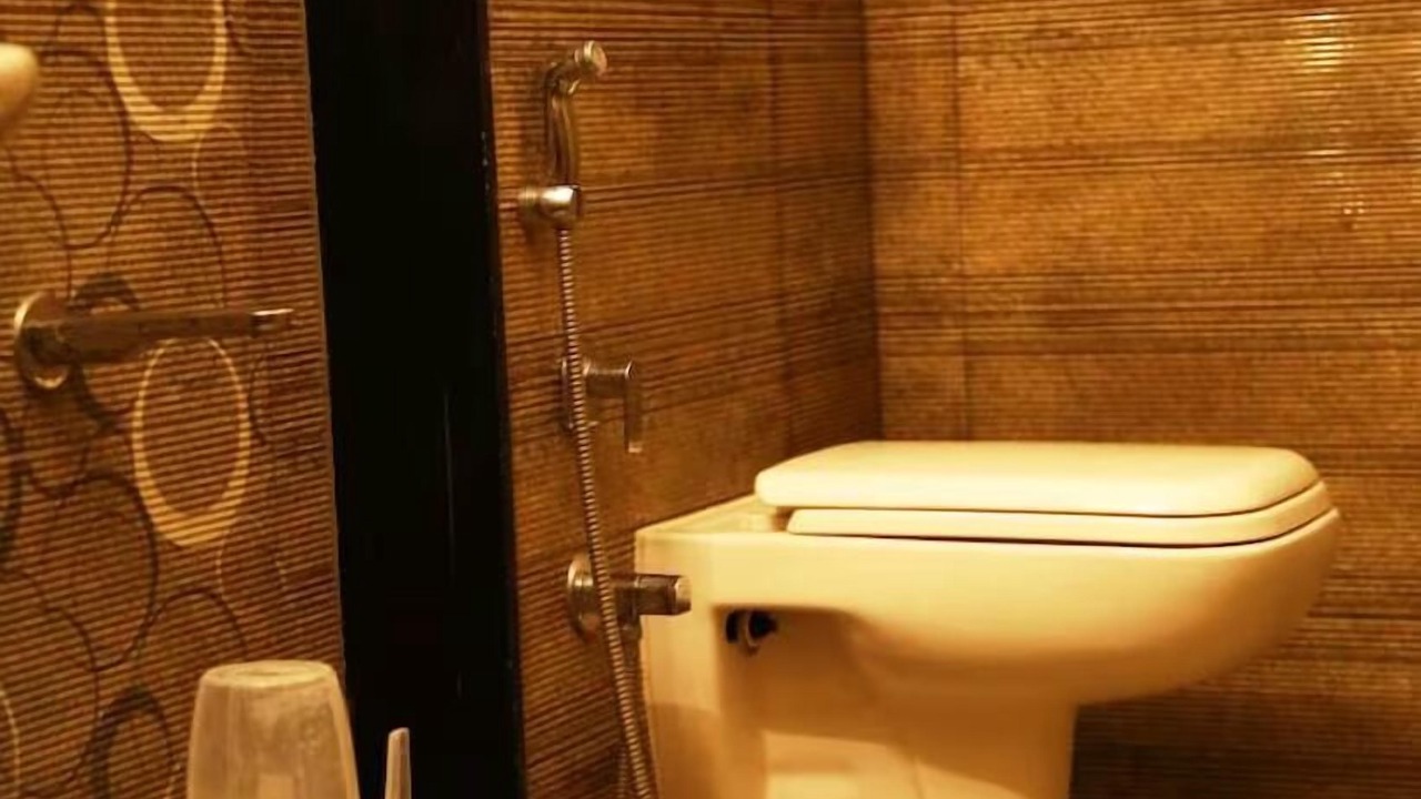 Photo of Bathroom in Yadiyur