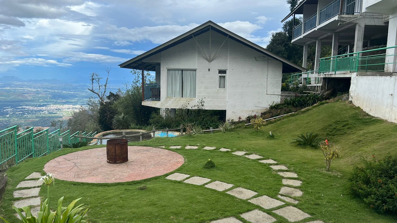Photo of Outdoor in Chinnakanal