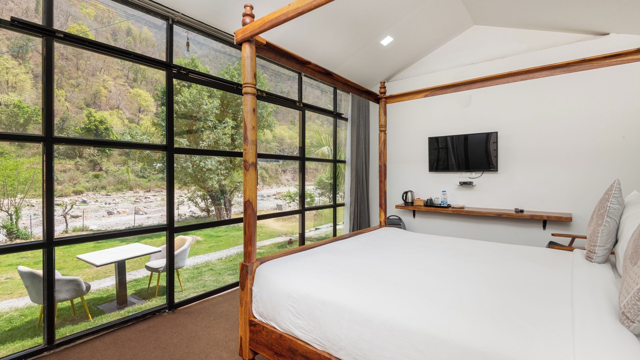 Photo of Bedroom in Taliyal Gaon