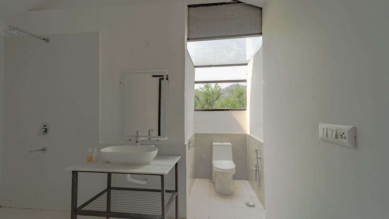 Photo of Bedroom in Taliyal Gaon