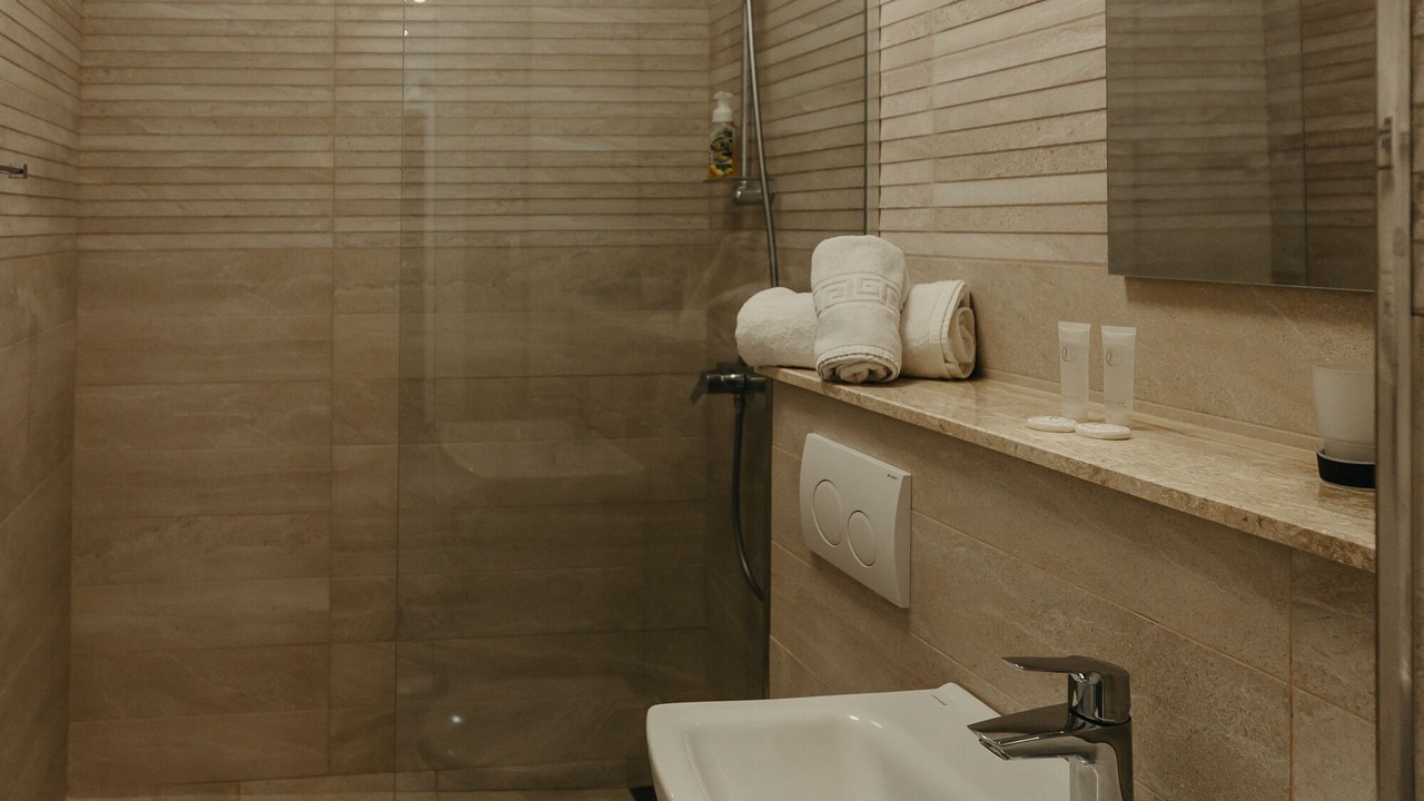 Photo of Bathroom in Arad