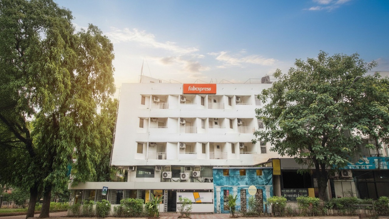 Photo of Outdoor in Sayajiganj