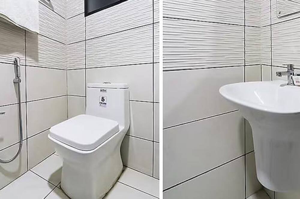 Photo of Bathroom in Shenoys