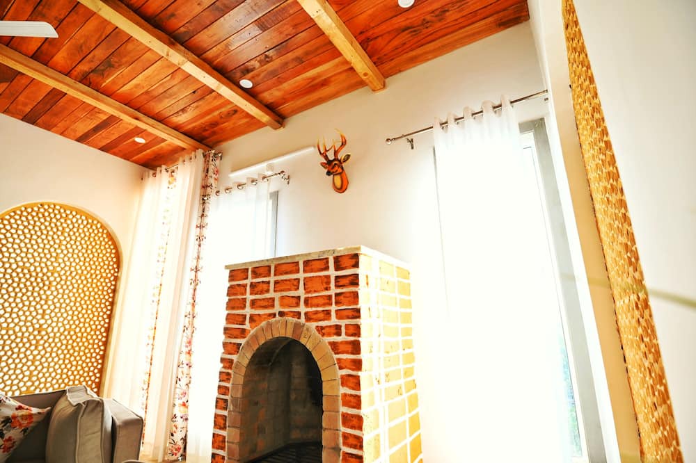 Photo of Livingroom in Gayariawas