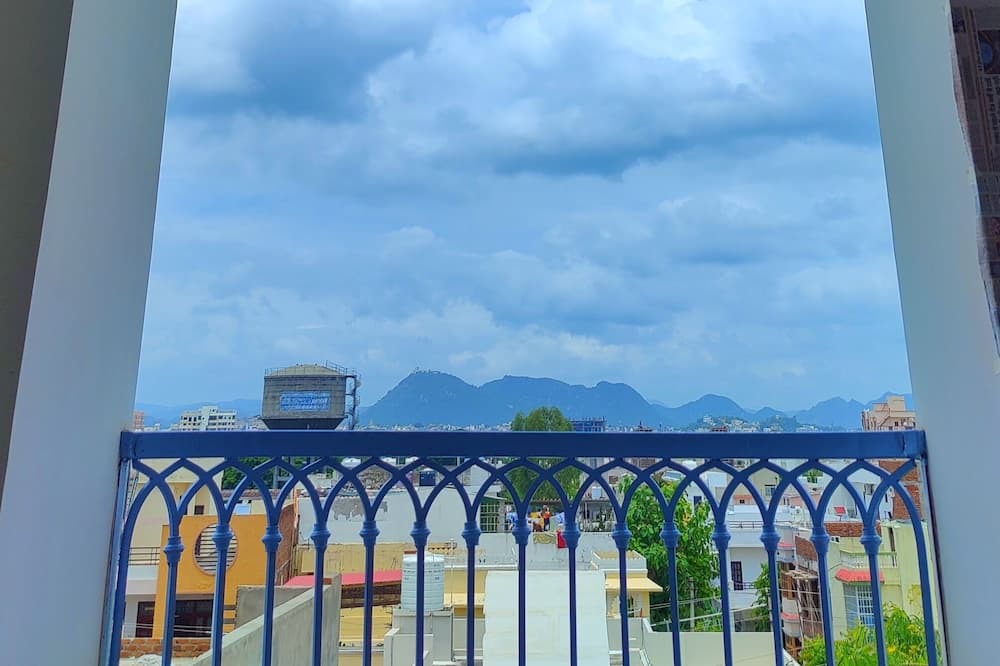 Photo of Patio Balcony in Gayariawas
