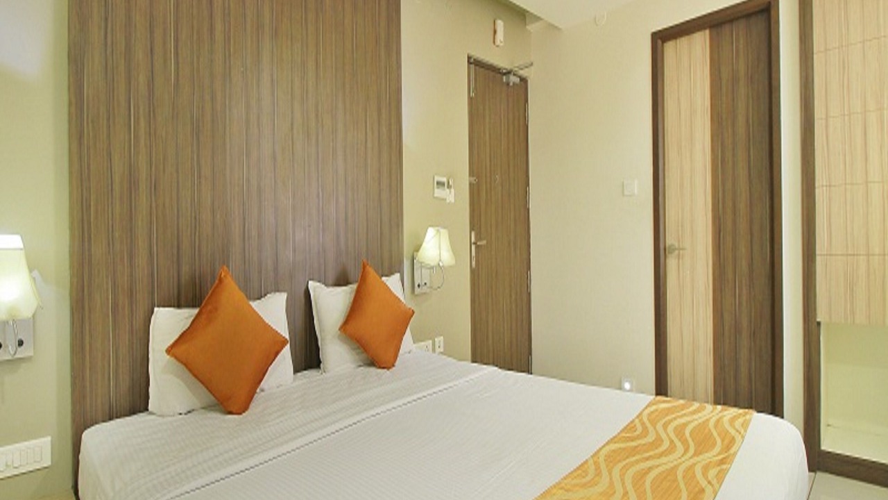Photo of Bedroom in Tiruchirappalli
