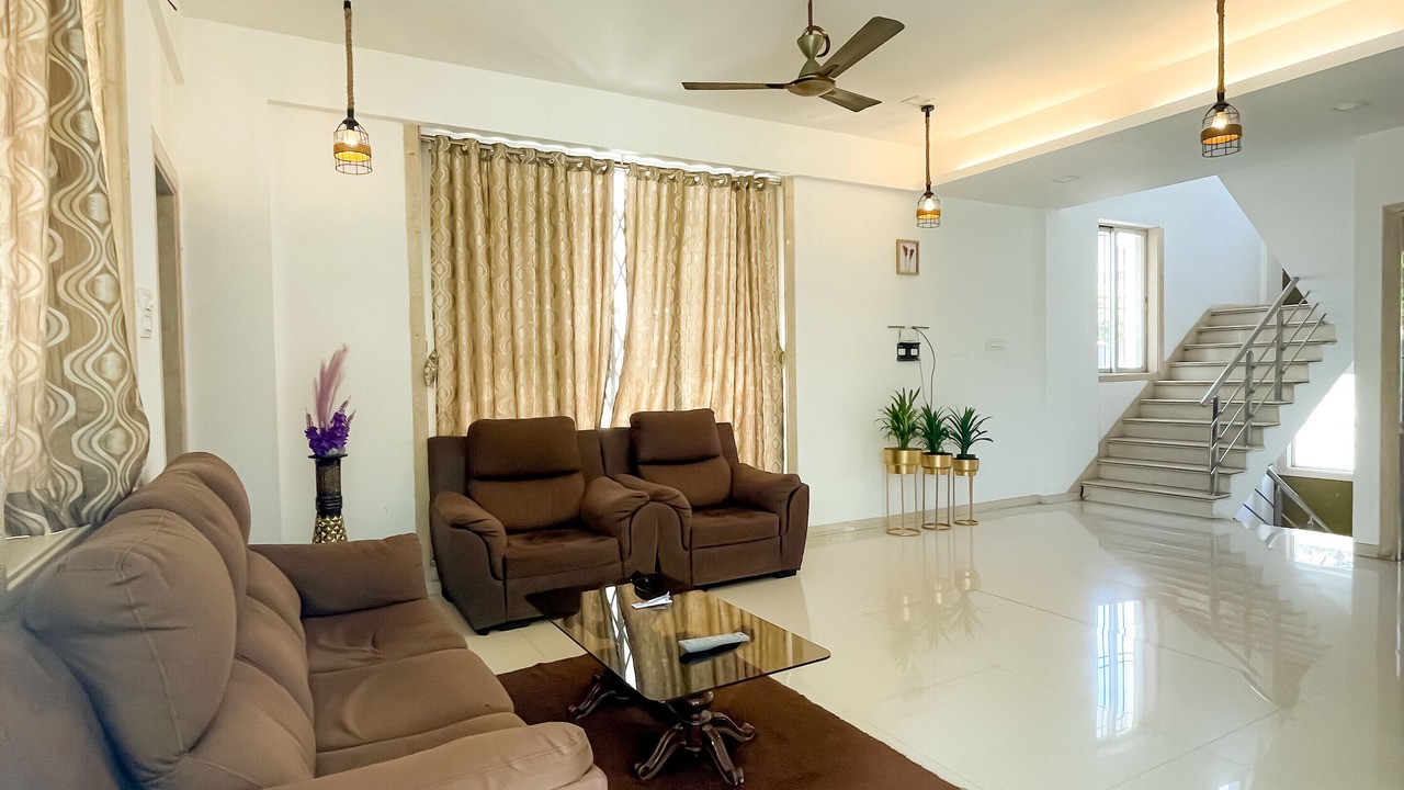 Photo of Livingroom in Tungarli