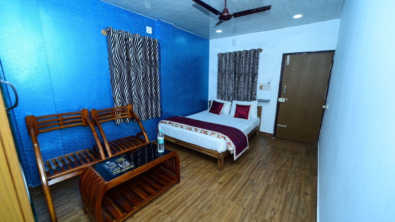 Photo of Bedroom in Kushalnagar