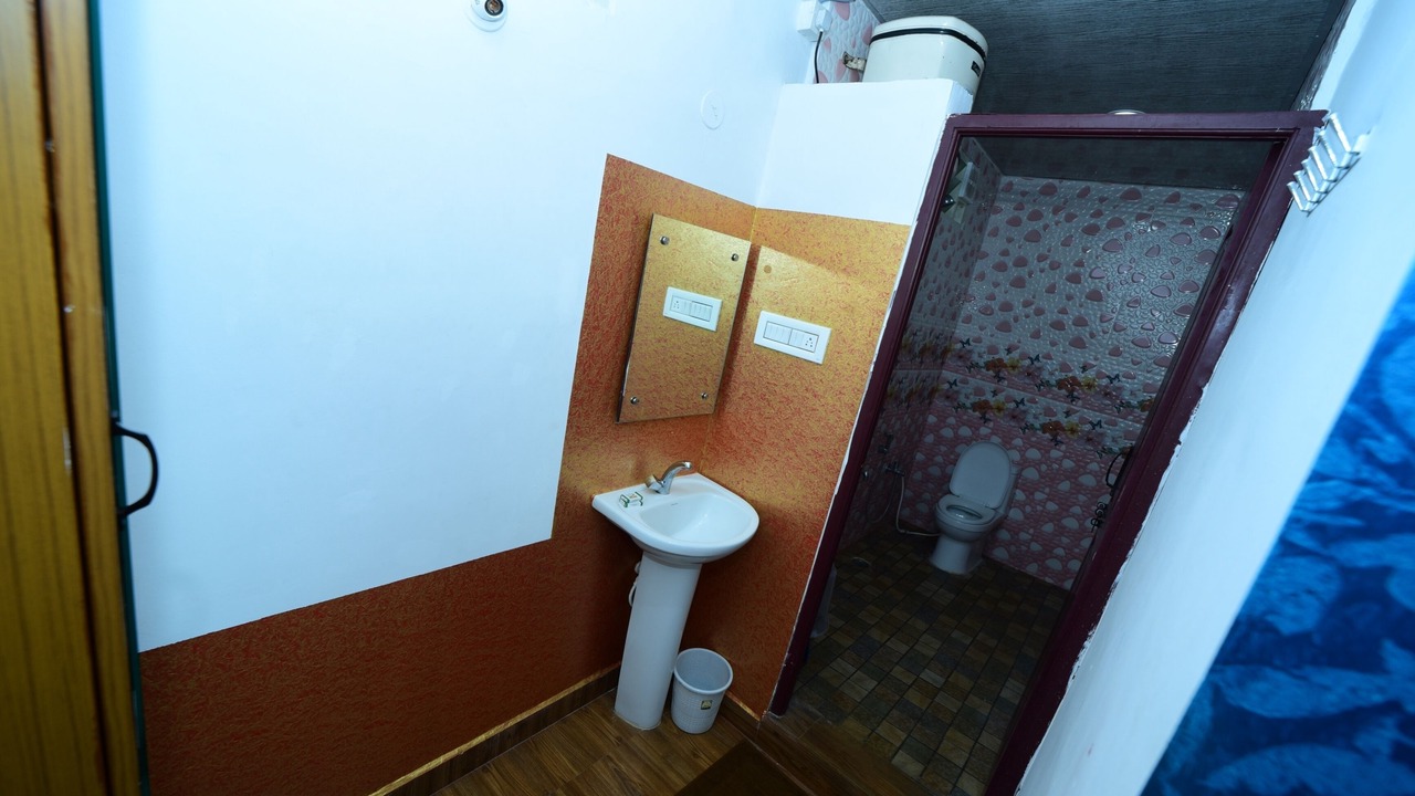 Photo of Bedroom in Kushalnagar
