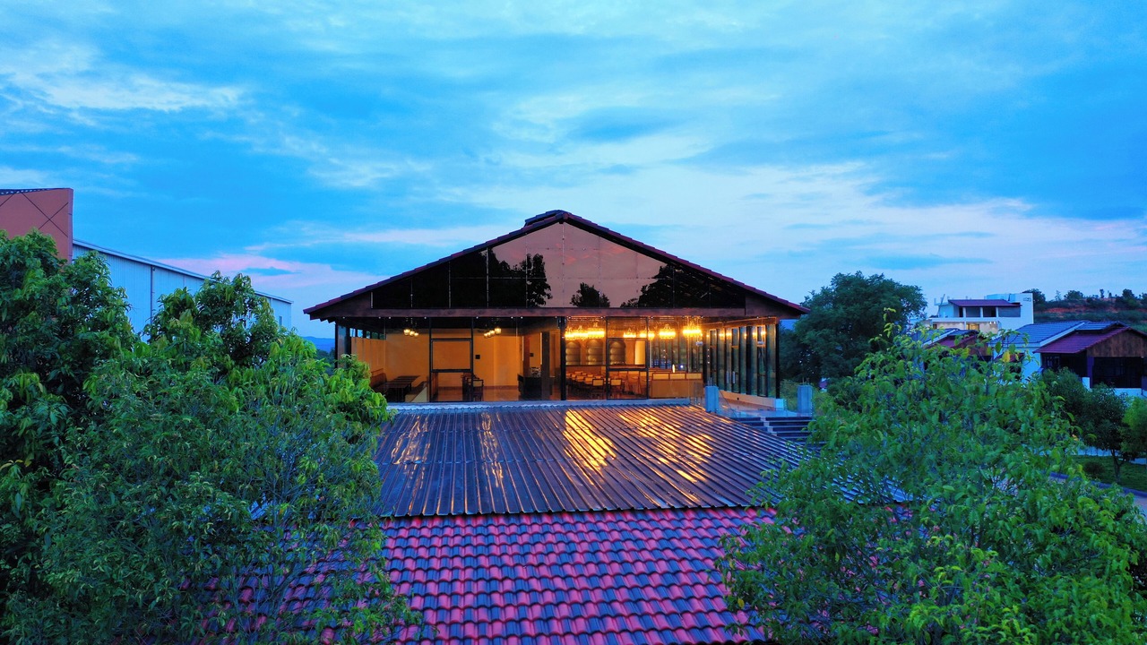 Photo of Outdoor in Vayalipad