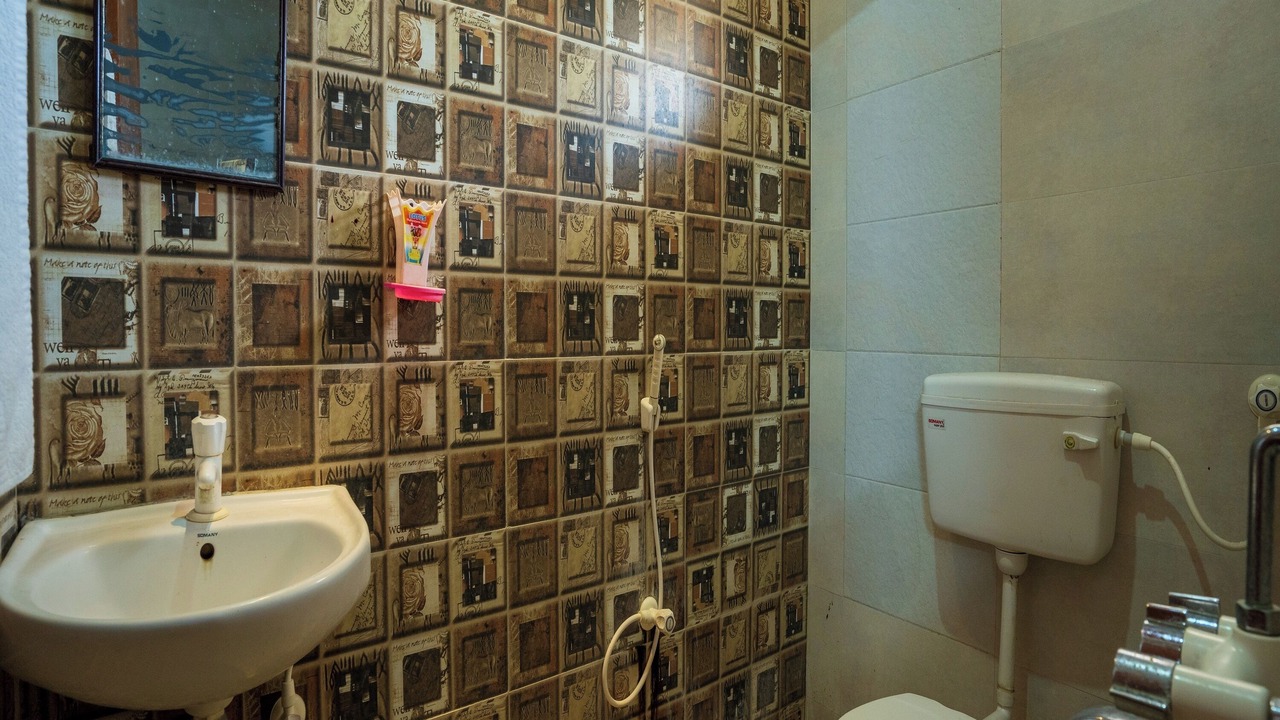 Photo of Bathroom in Kalapettai