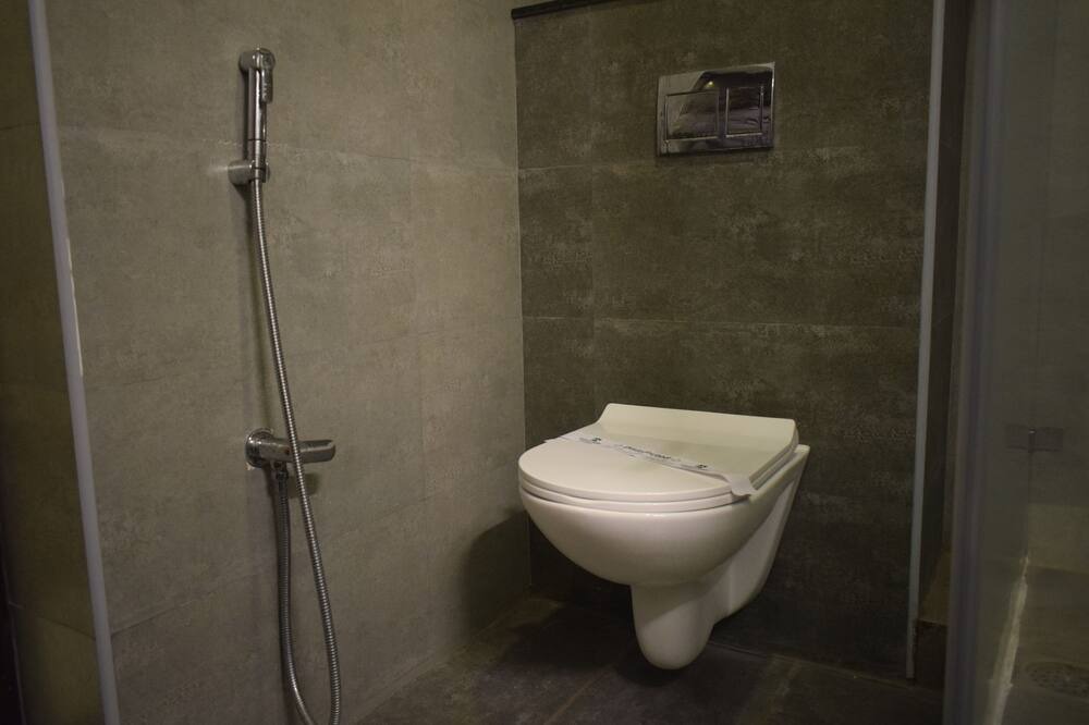 Photo of Bathroom in Gingee