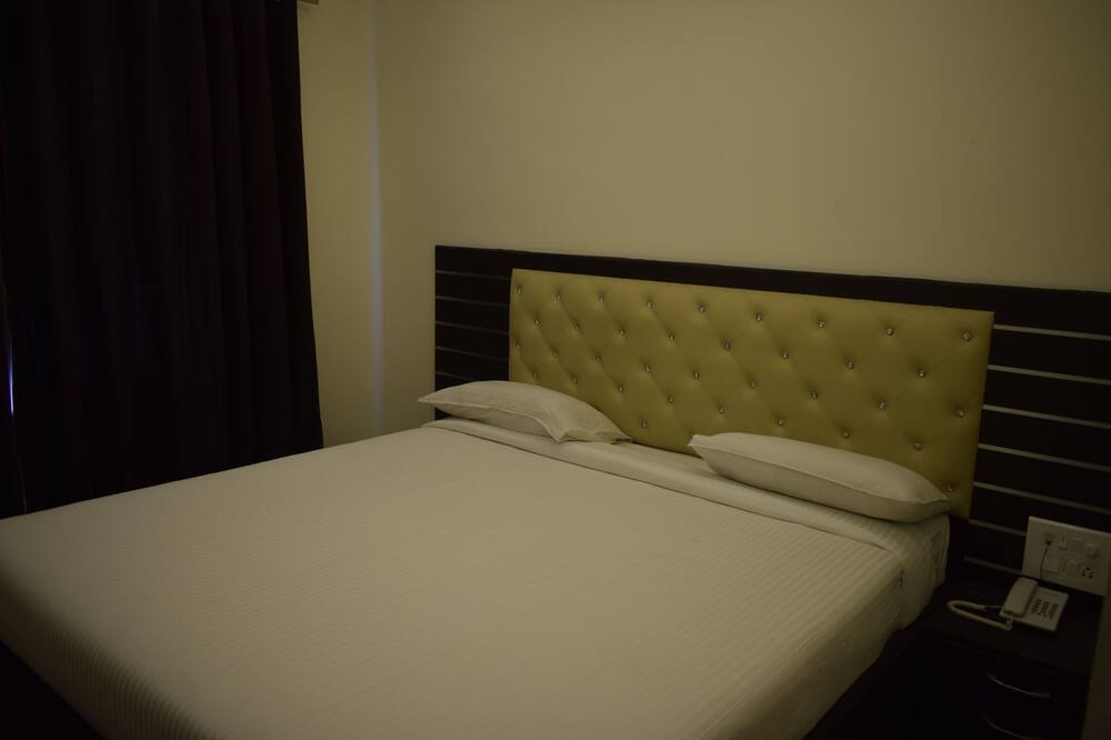 Photo of Bedroom in Gingee