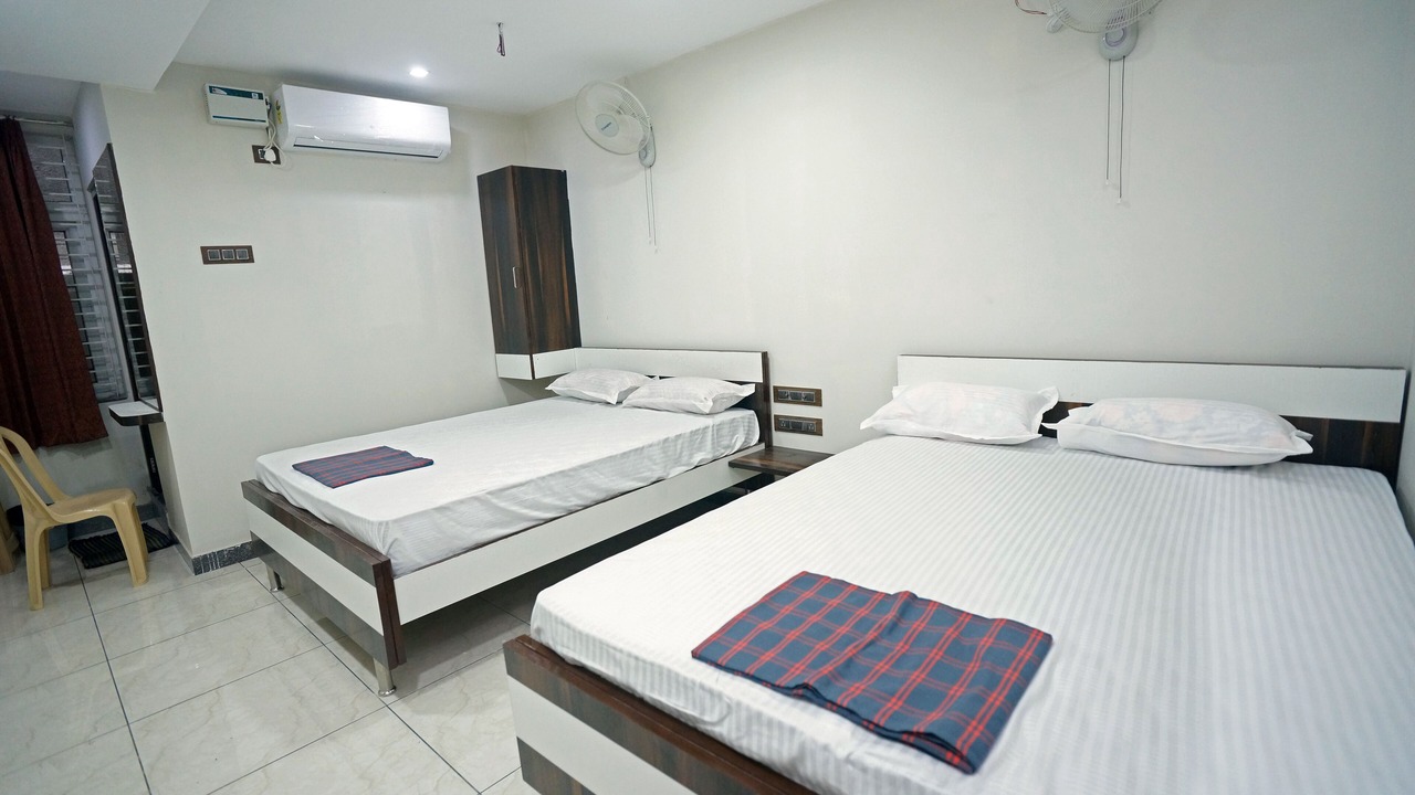 Photo of Bedroom in Tiruchirappalli