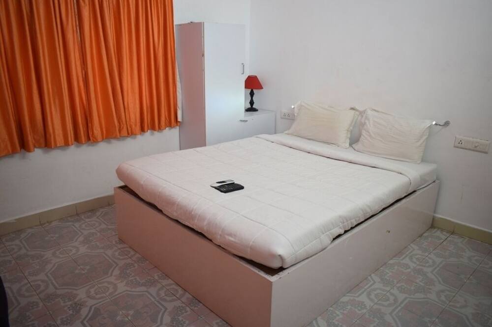 Photo of Bedroom in Kalapet