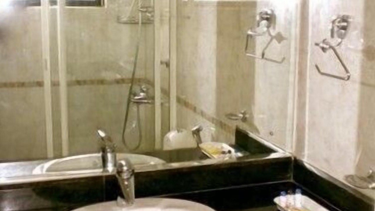Photo of Bathroom in Brookefield