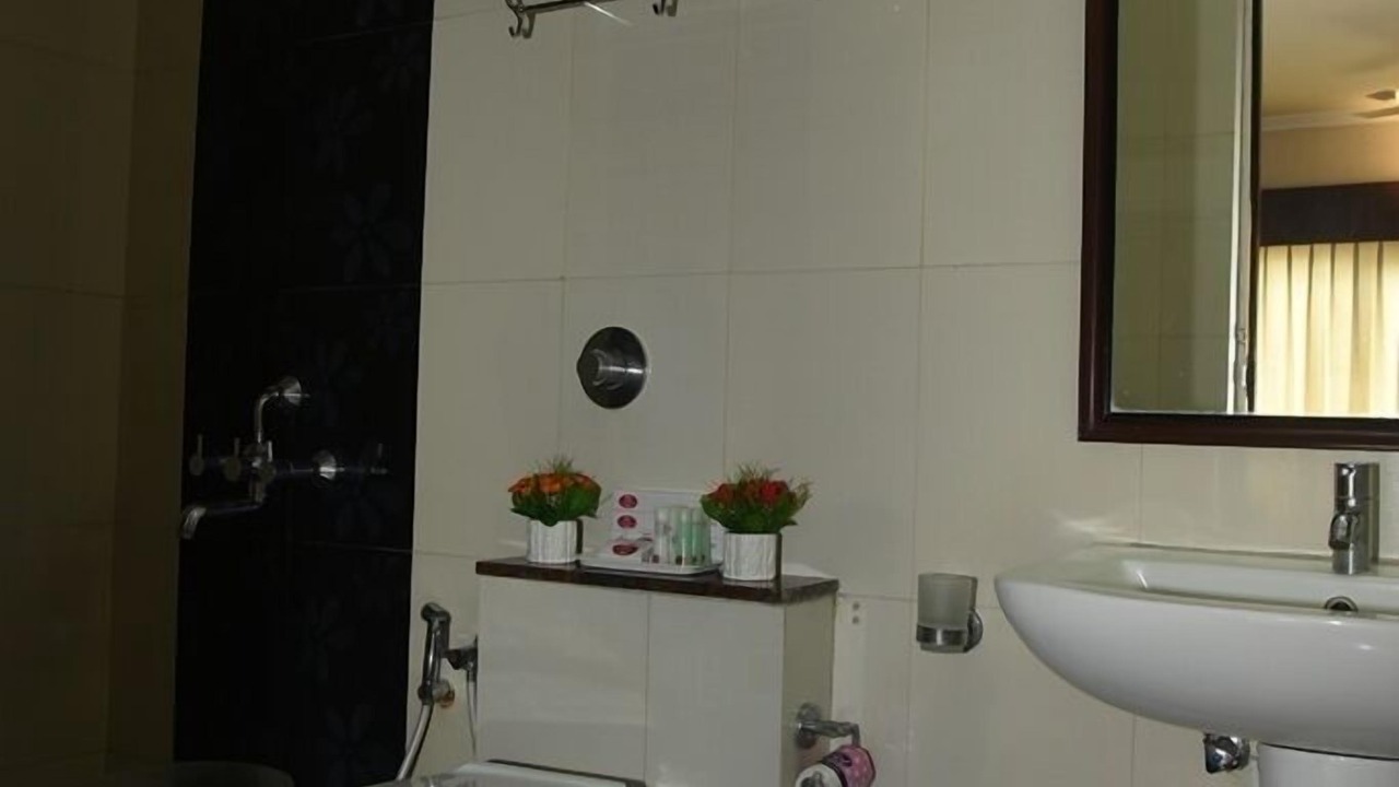 Photo of Bathroom in Central Chennai