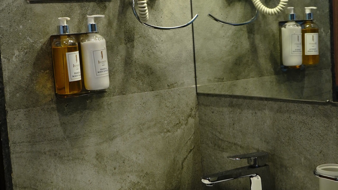 Photo of Bathroom in Wai