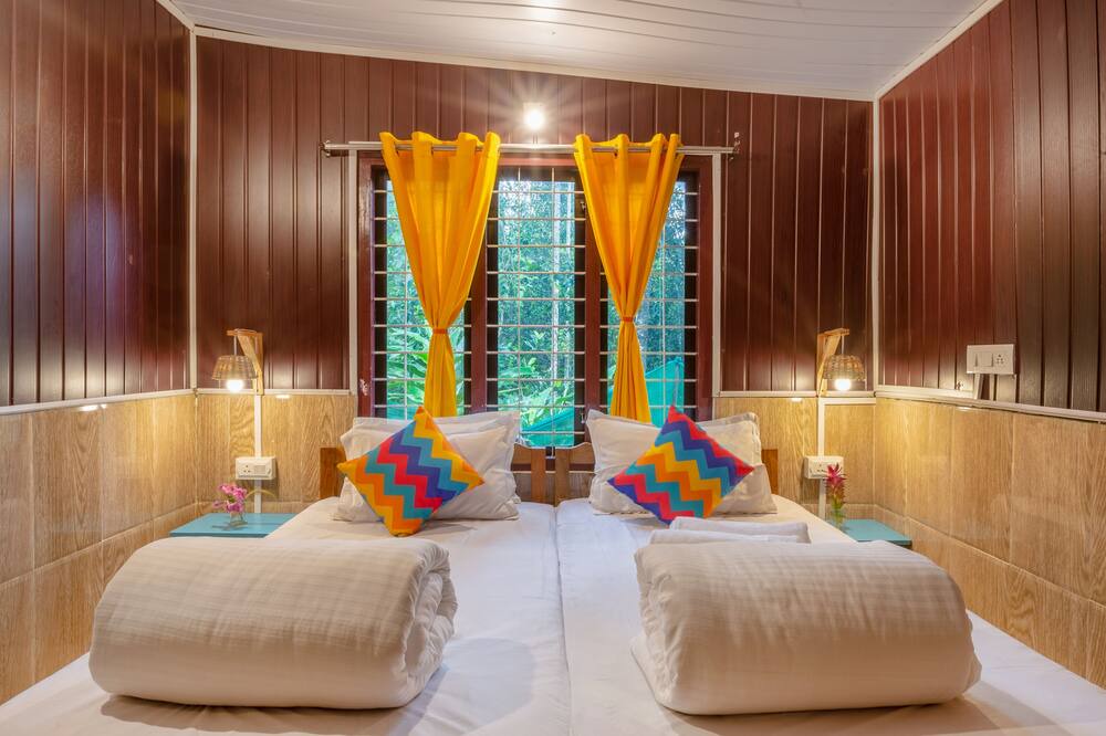 Photo of Bedroom in Anachal
