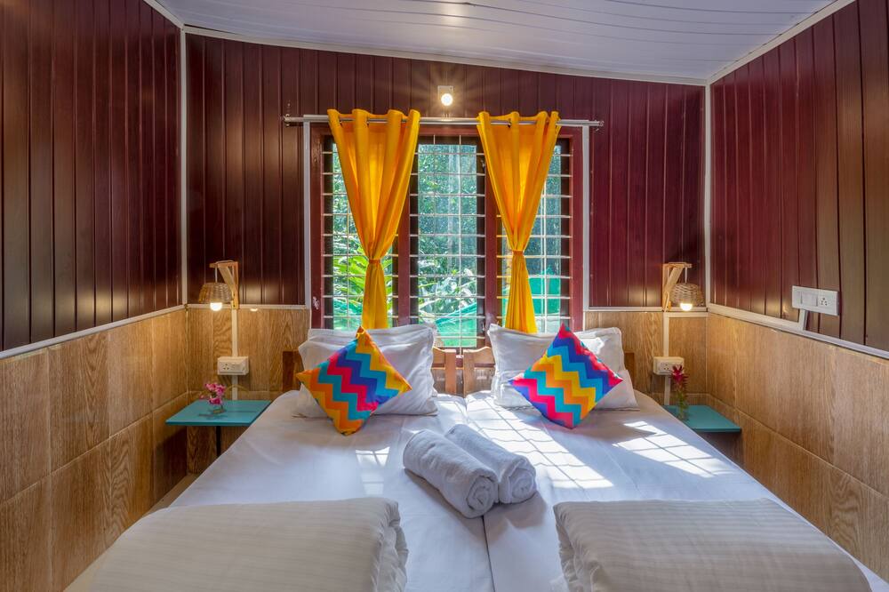 Photo of Bedroom in Anachal