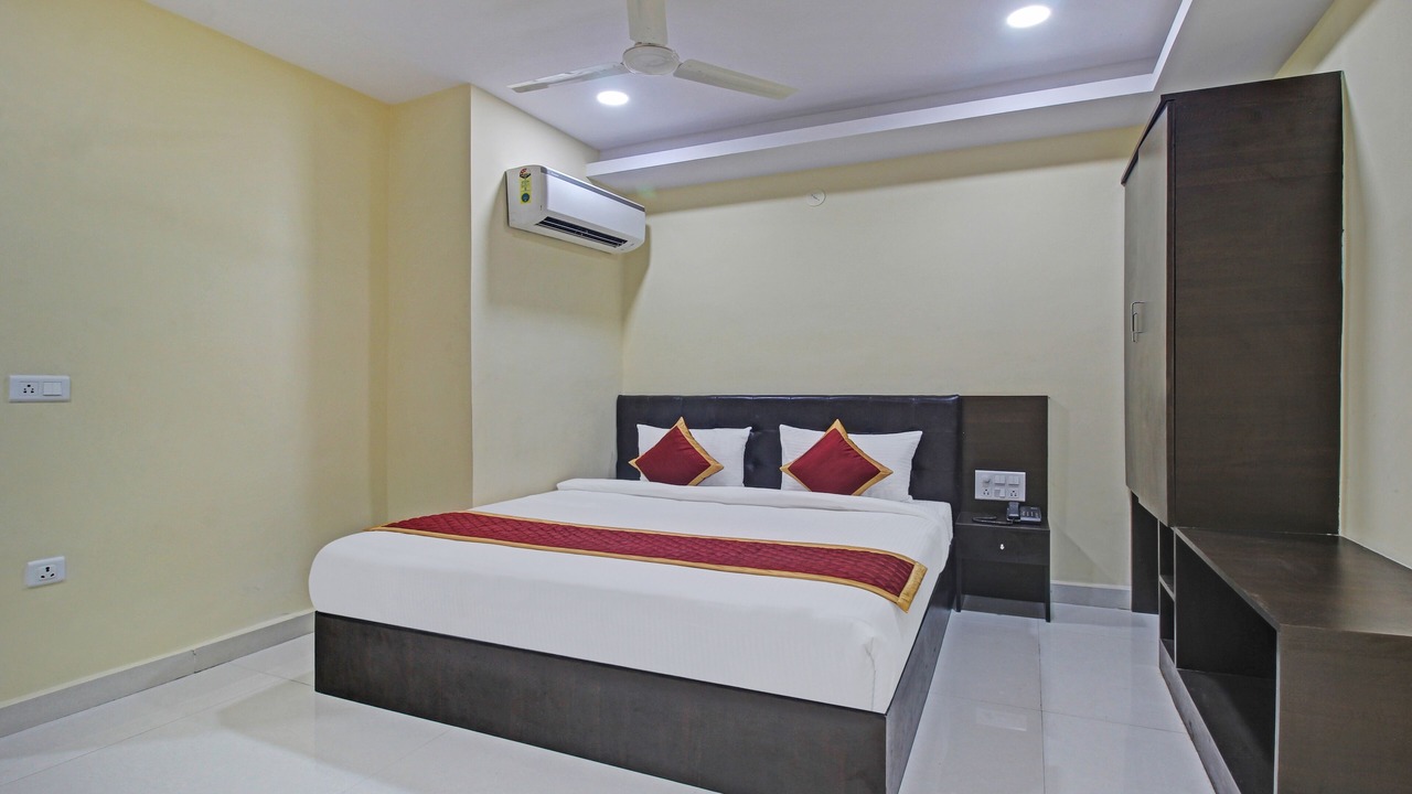 Photo of Bedroom in Kukatpally Housing Board Colony