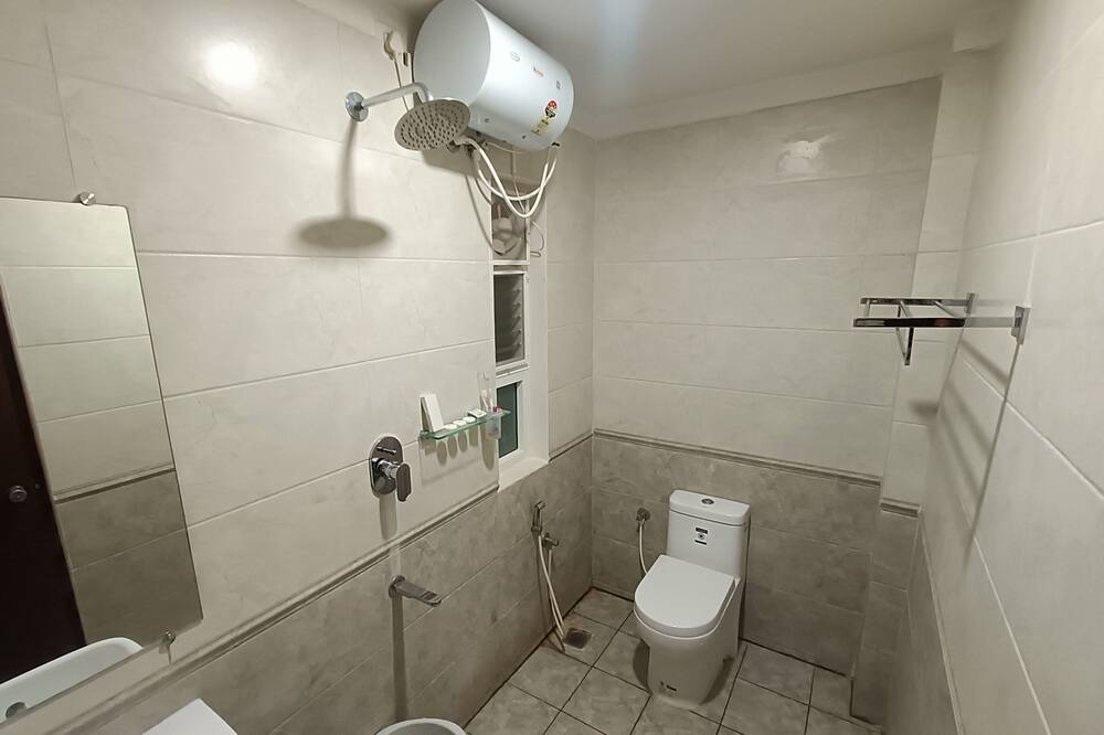 Photo of Bathroom in Chengalpattu