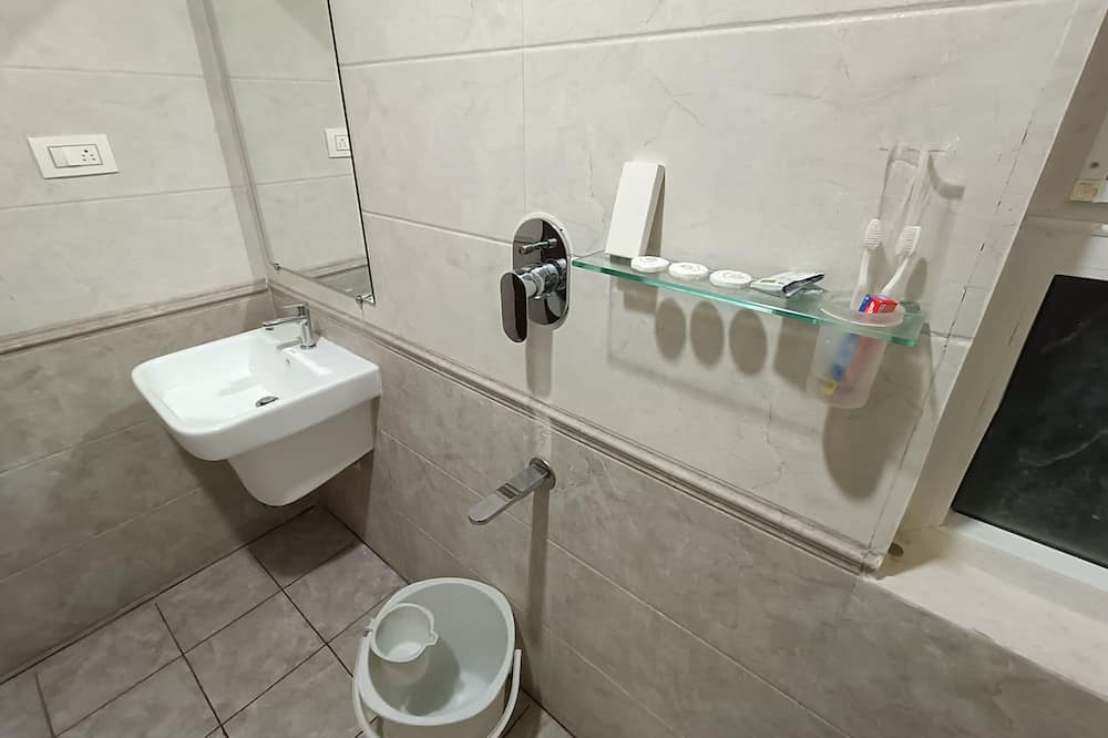 Photo of Bathroom in Chengalpattu