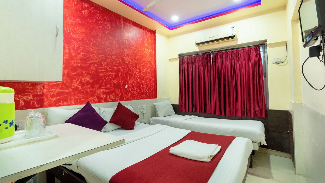 Photo of Bedroom in Bandra East