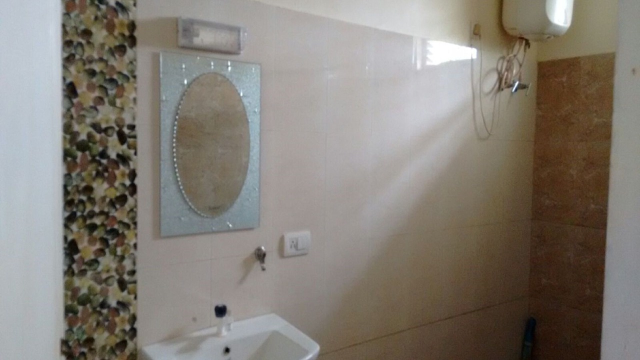 Photo of Bathroom in Nattarasankottai
