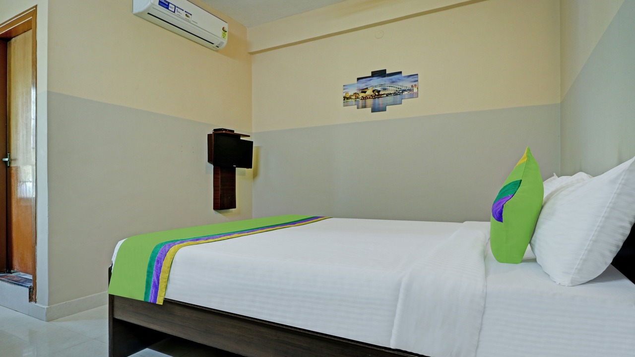Photo of Bedroom in Kushalnagar