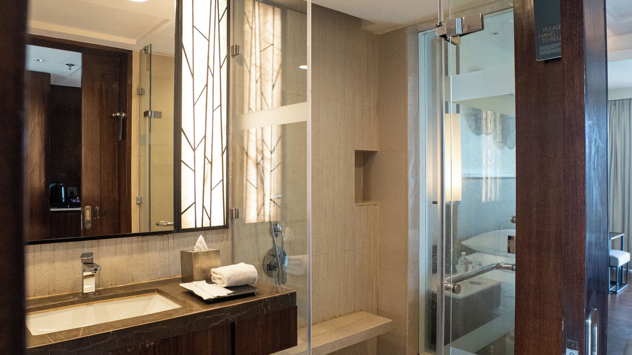 Photo of Bathroom in Mahabaleshwar