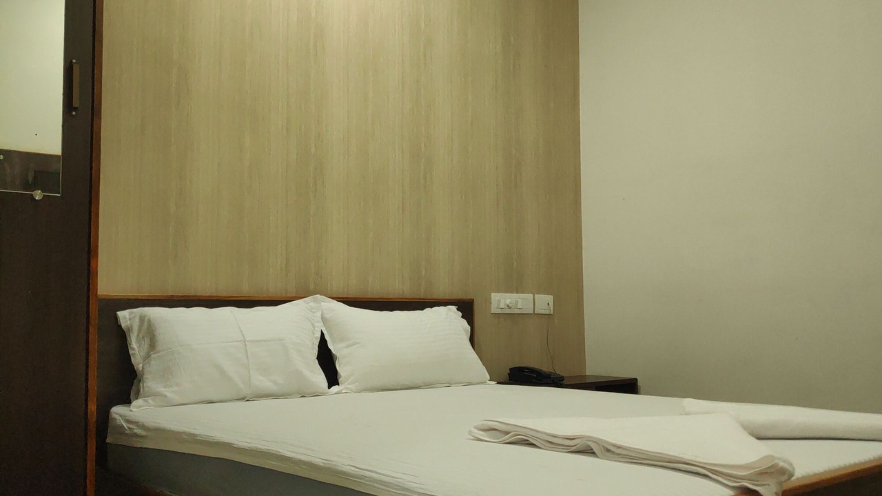 Photo of Bedroom in Salem