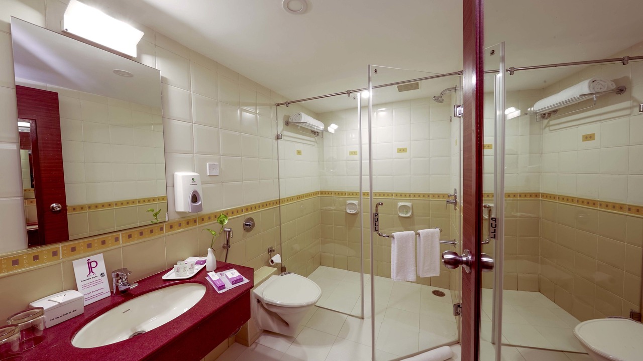 Photo of Bathroom in Arumbakkam