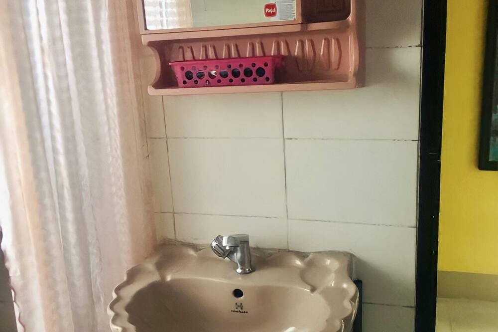 Photo of Bathroom in Tollygunge