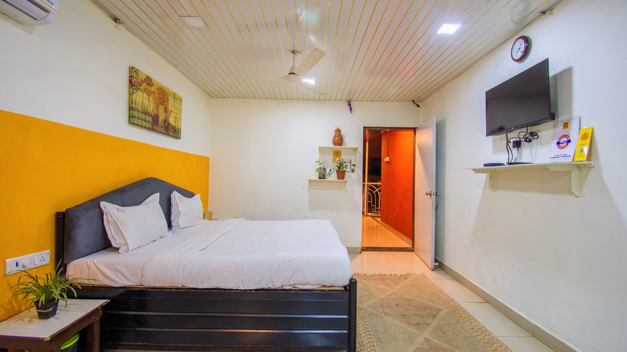 Photo of Bedroom in Lonavala