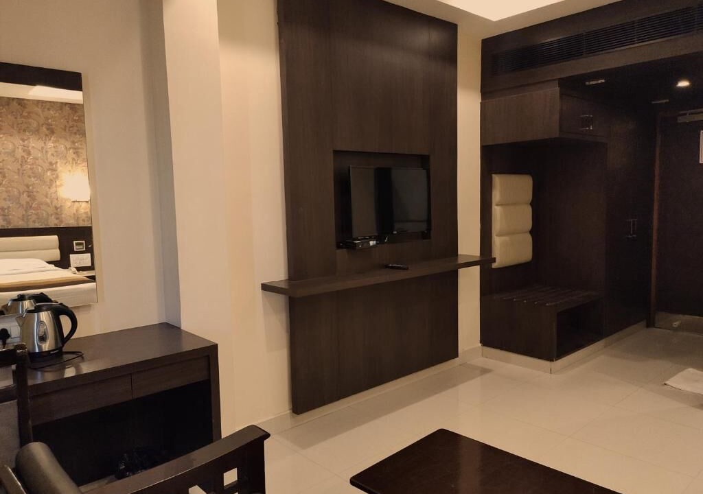 Photo of Bedroom in Tiruchirappalli