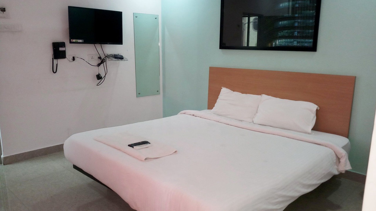 Photo of Bedroom in Kukatpally Housing Board Colony