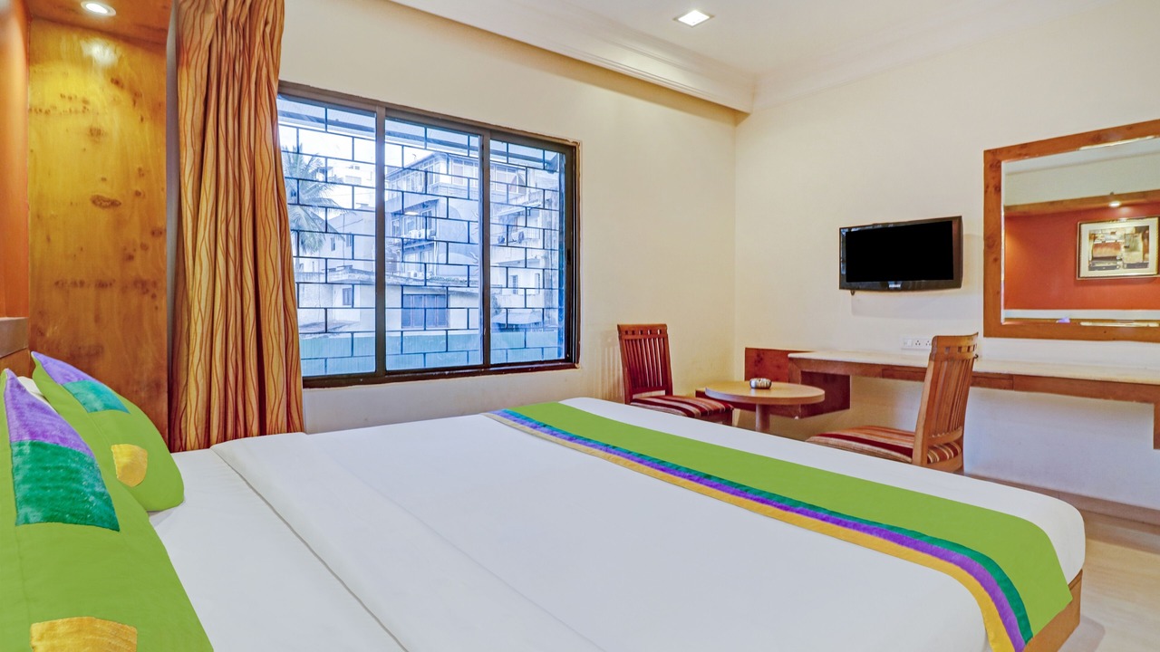 Photo of Bedroom in Stage 1