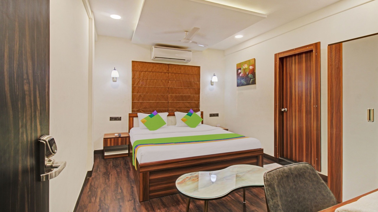 Photo of Bedroom in Hingana