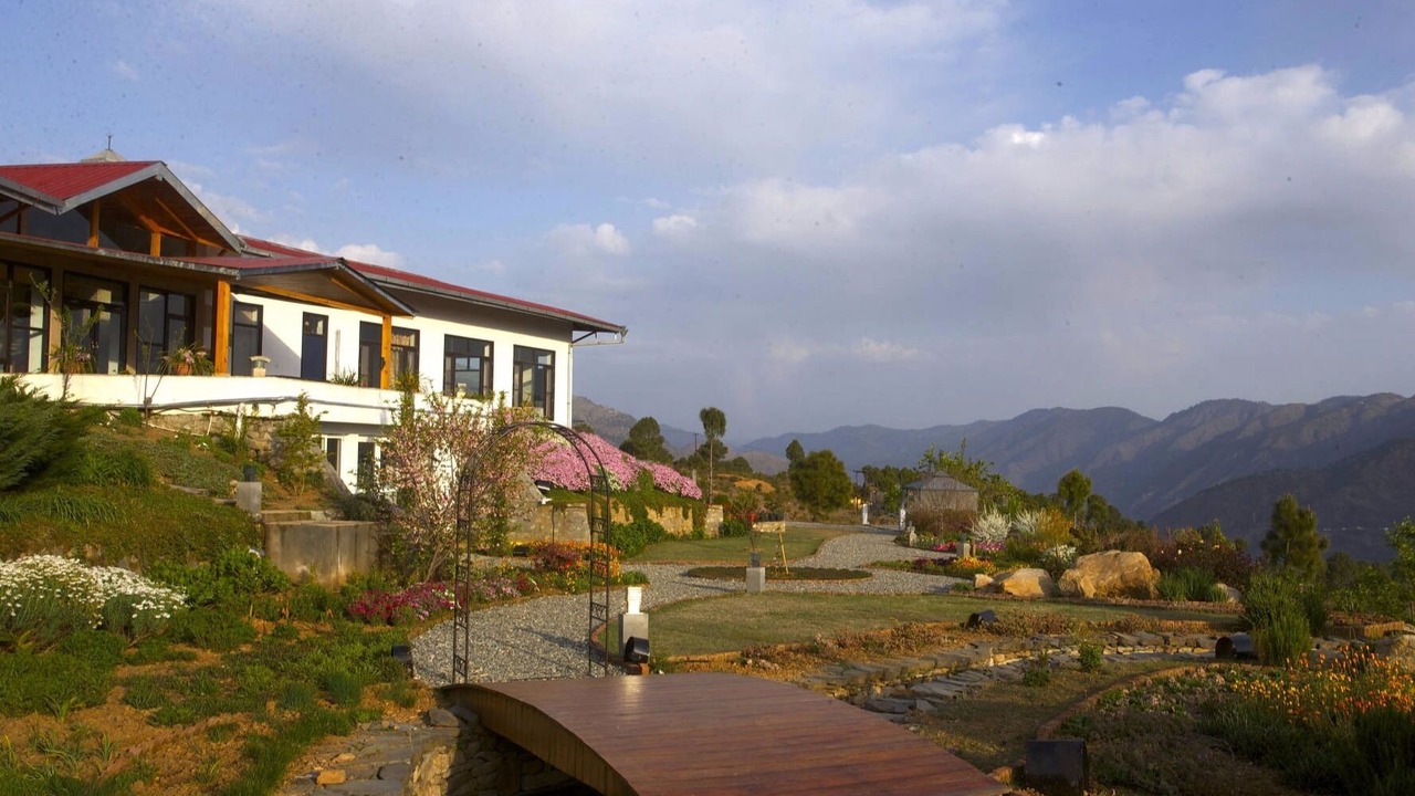 Photo of Bedroom in Nainital