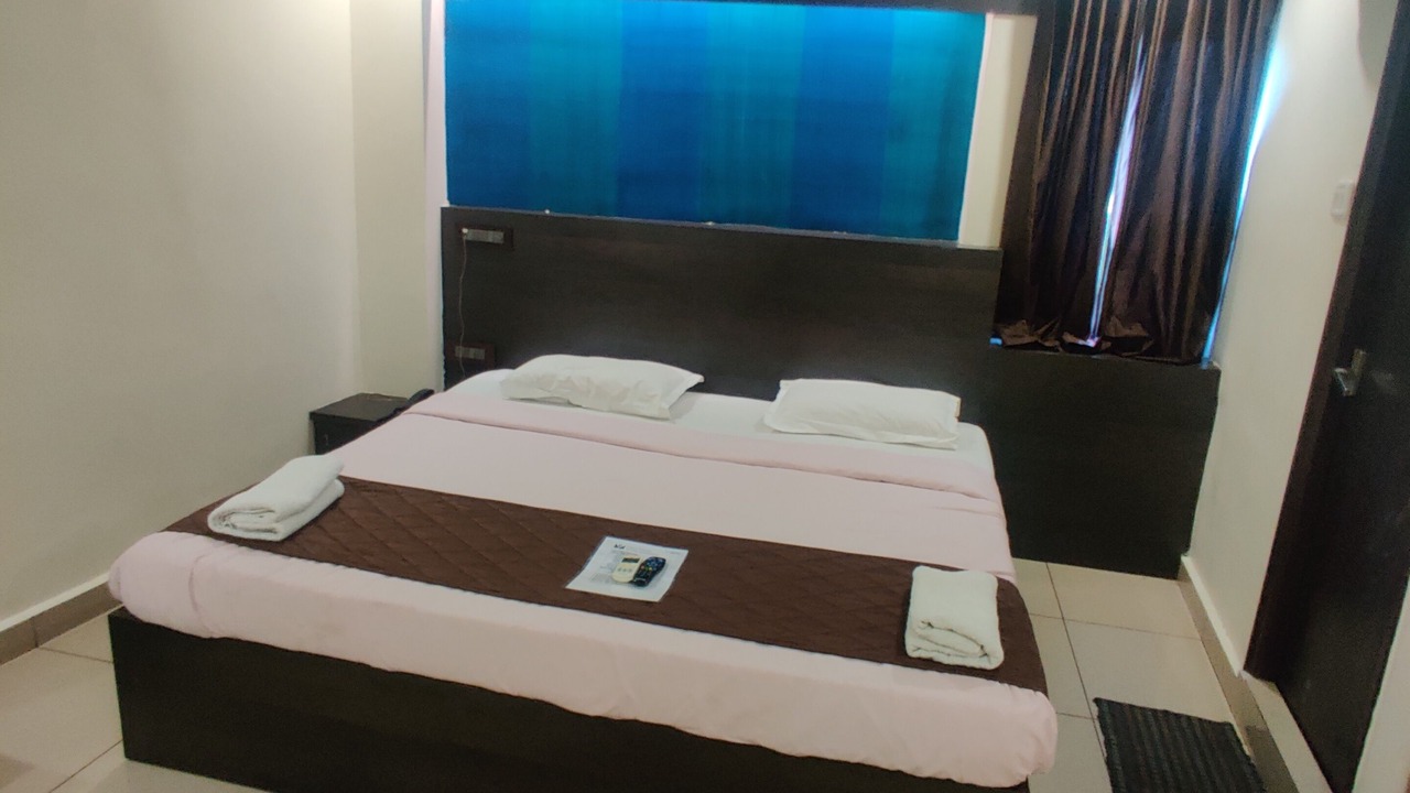 Photo of Bedroom in Warangal