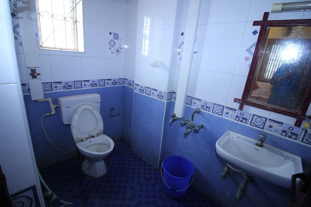 Photo of Bathroom in Chromepet