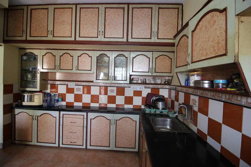Photo of Kitchen in Chromepet