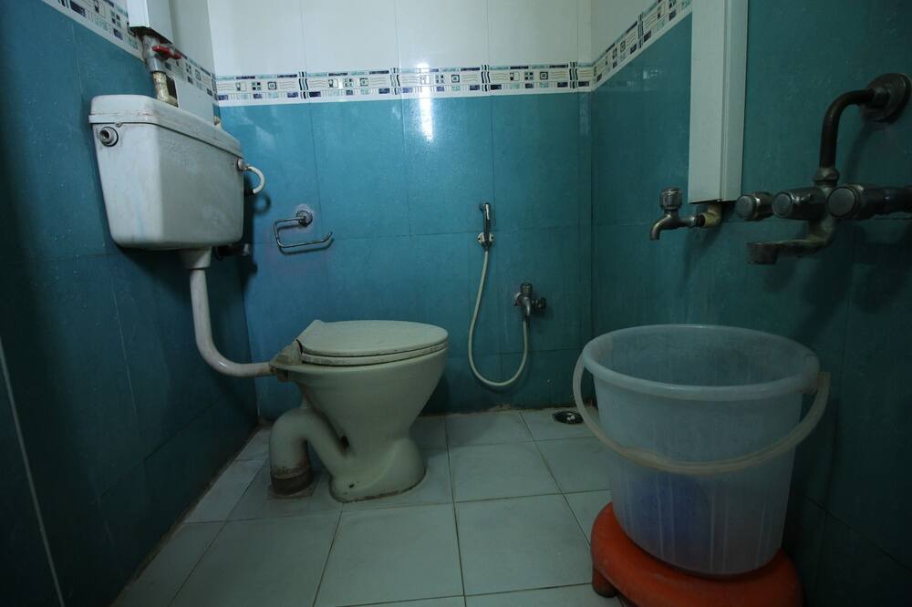 Photo of Bathroom in Chromepet