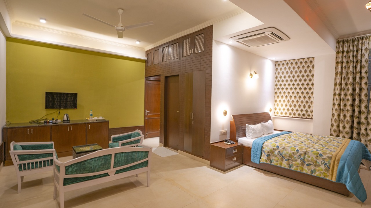 Photo of Bedroom in Budhni
