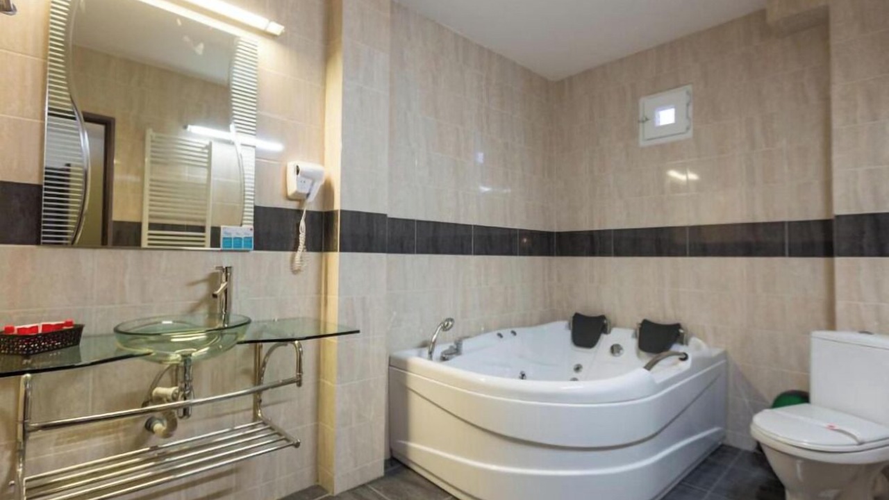 Photo of Bathroom in Baile Herculane
