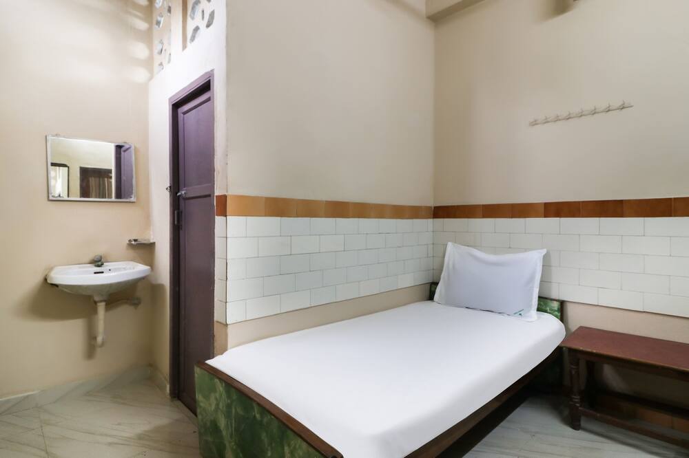 Photo of Bedroom in Central Chennai