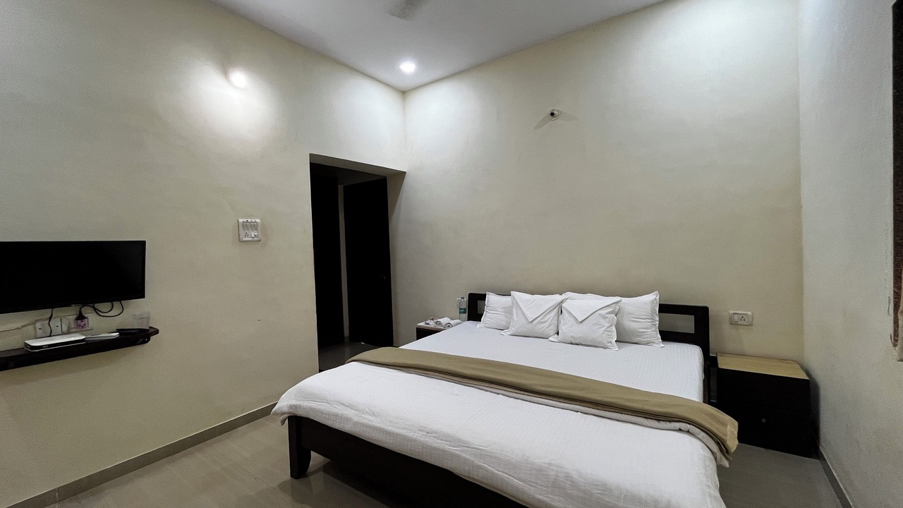 Photo of Bedroom in Chiplun