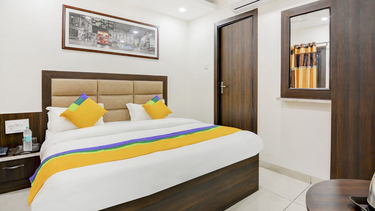 Photo of Bedroom in Roorkee