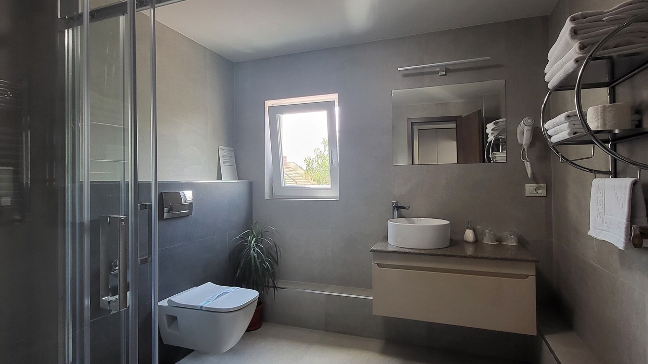 Photo of Bathroom in Arad